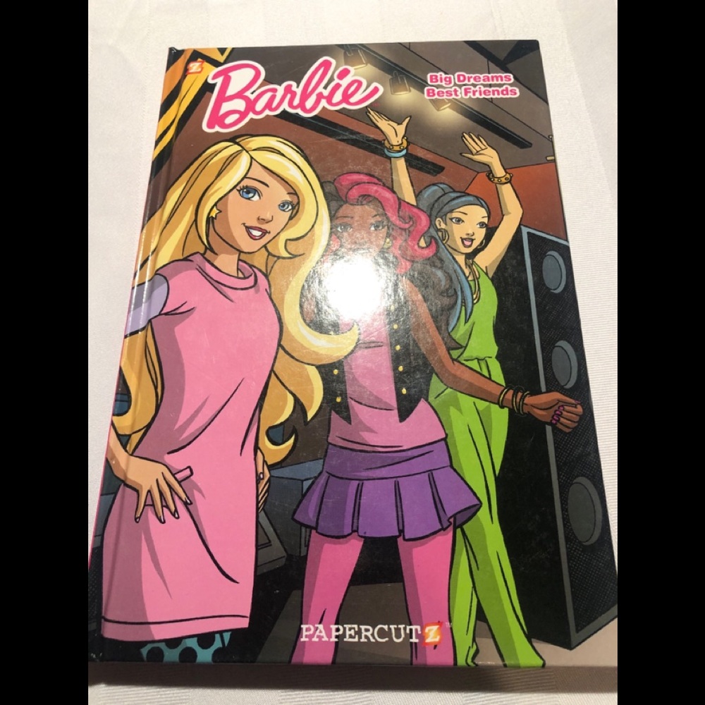 Barbie Vol 2 hardcover🎈 2 for $15 🎈